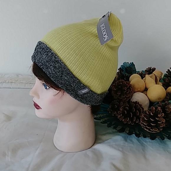 Beanie - Picture 2 of 7